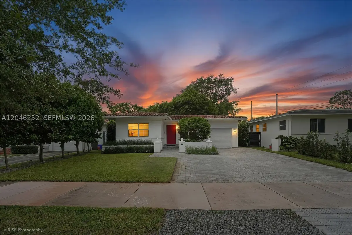 1556 Catalonia Ave, Coral Gables, FL 33134 - #1