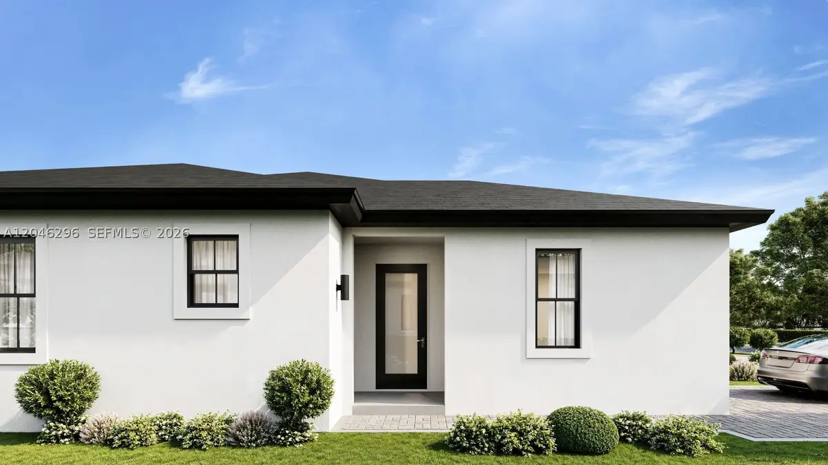 140 NW 164 St, Miami, FL 33169 - #1