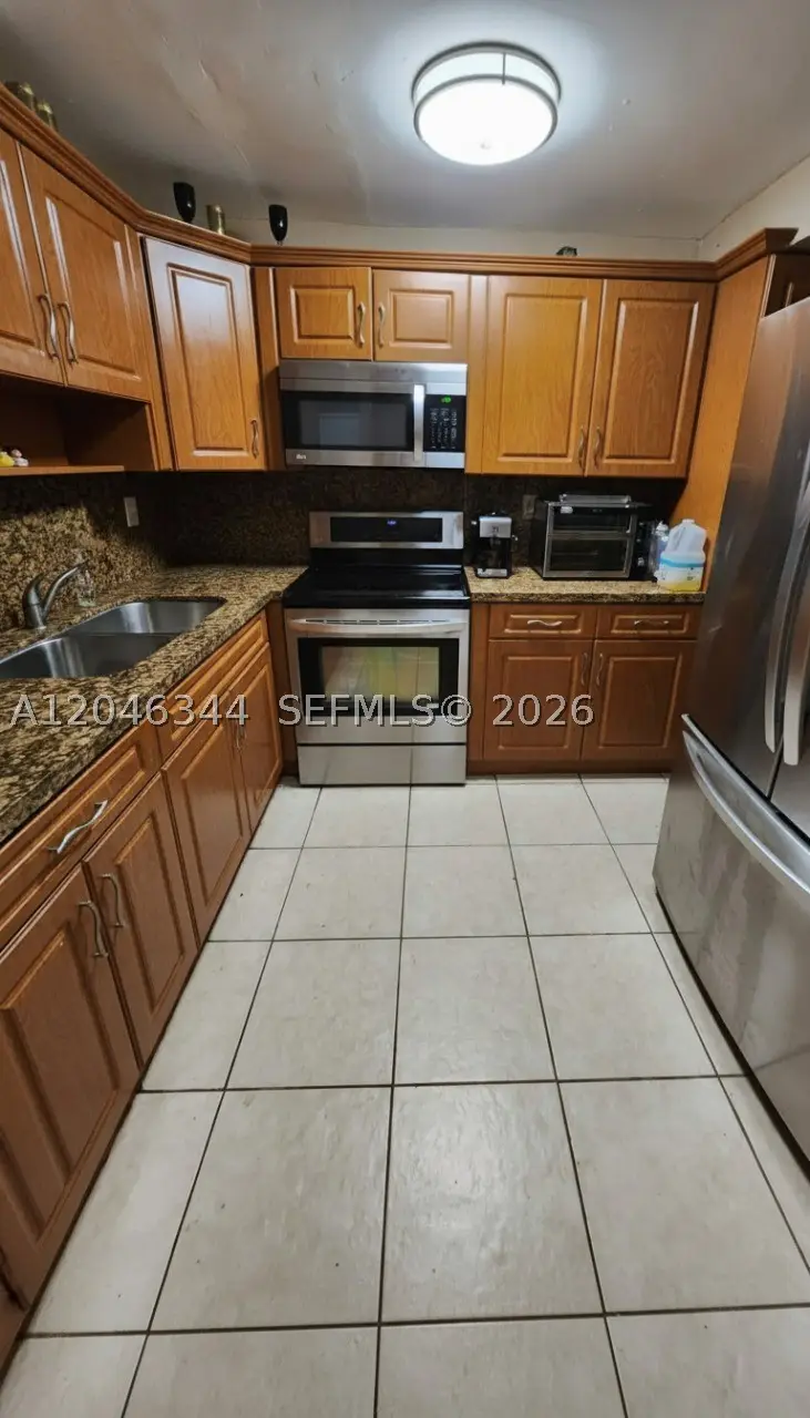 8188 NW 98th Lane #122, Hialeah Gardens, FL 33016 - #3