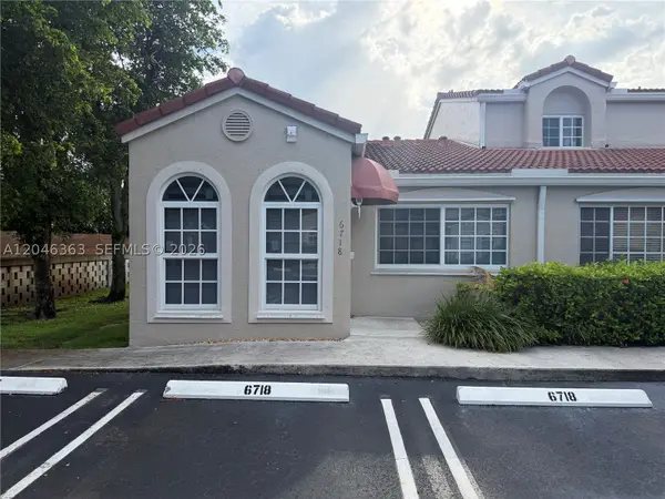 6718 NW 166th Ter #301, Miami Lakes, FL 33014
