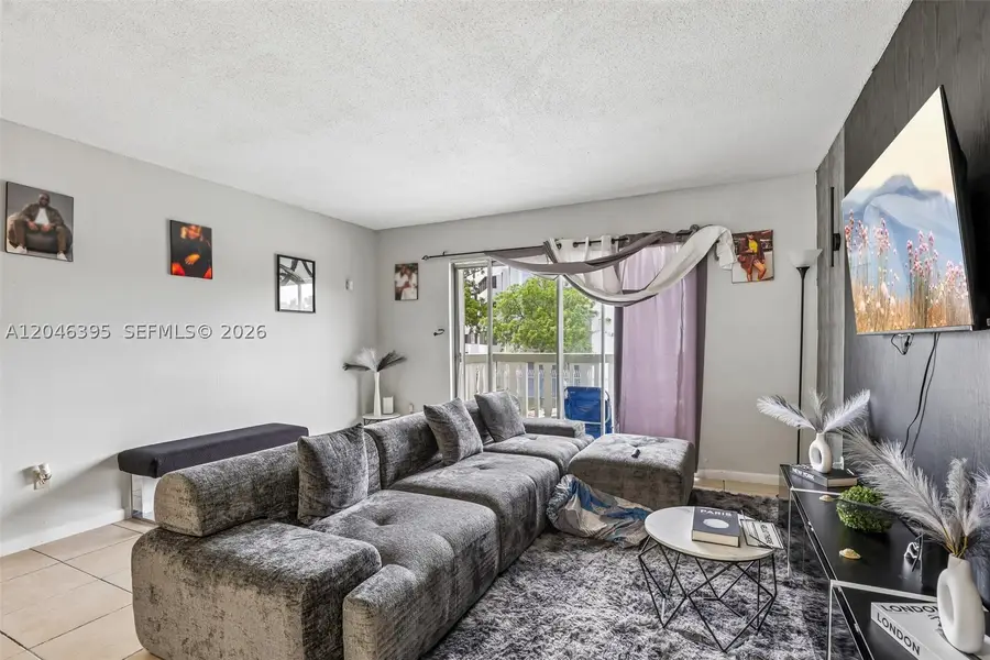 15225 NE 6th Ave #B208, Miami, FL 33162 - #2