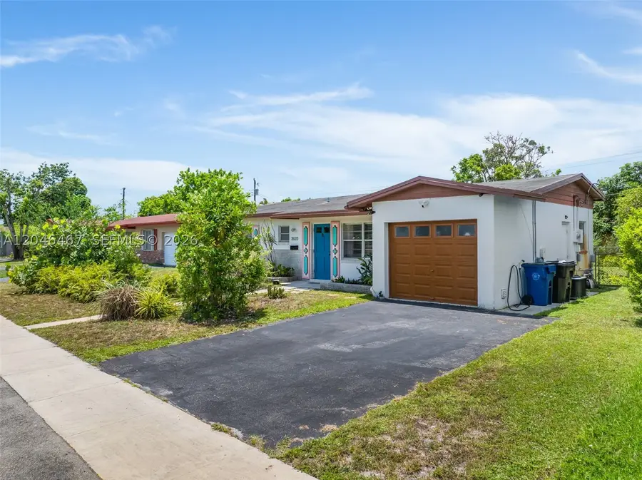 3620 NW 24th St, Lauderdale Lakes, FL 33311 - #3