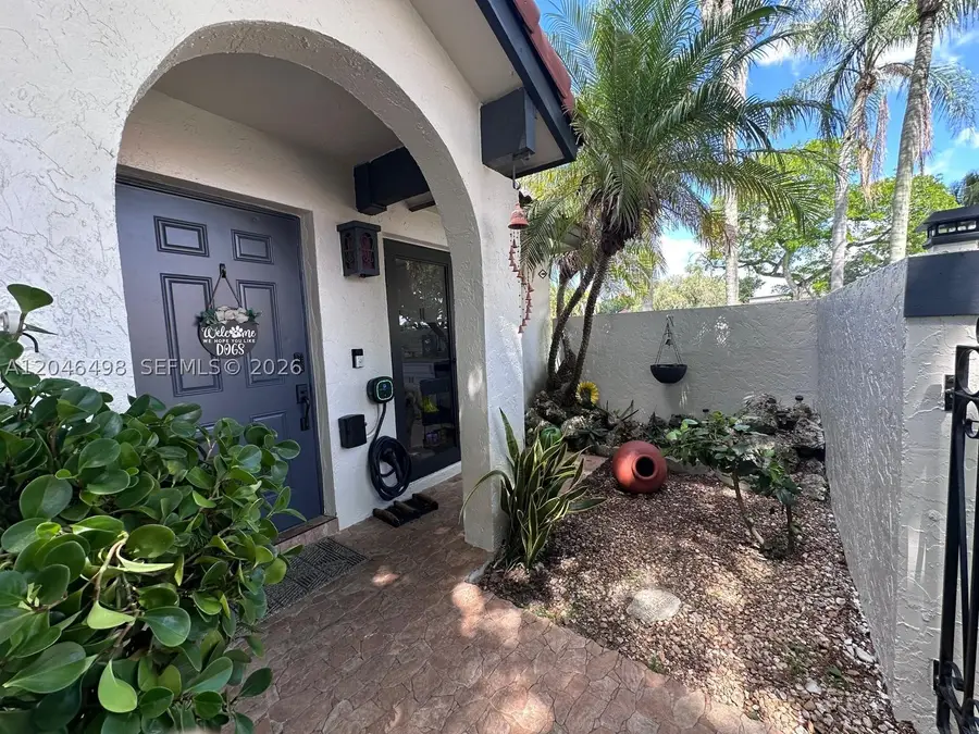 6633 NW 178th Ter, Hialeah, FL 33015 - #3