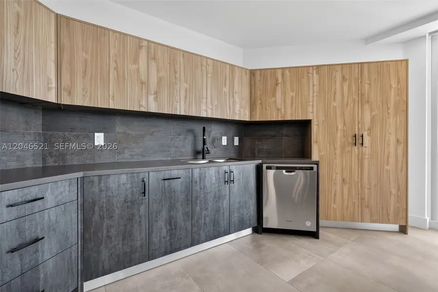 3370 Hidden Bay Dr #1212, Aventura, FL 33180 - #3