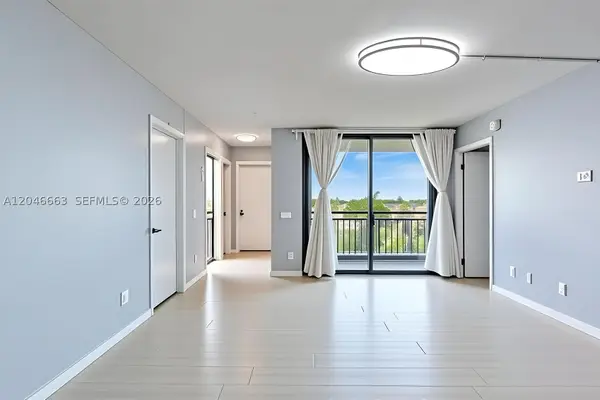 2075 SW 122nd Ave #505, Miami, FL 33175