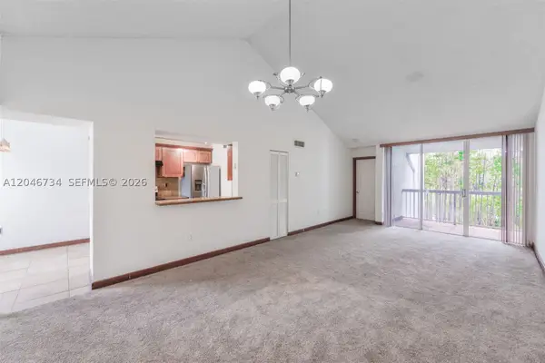 4990 NW 97th Pl #314, Doral, FL 33178