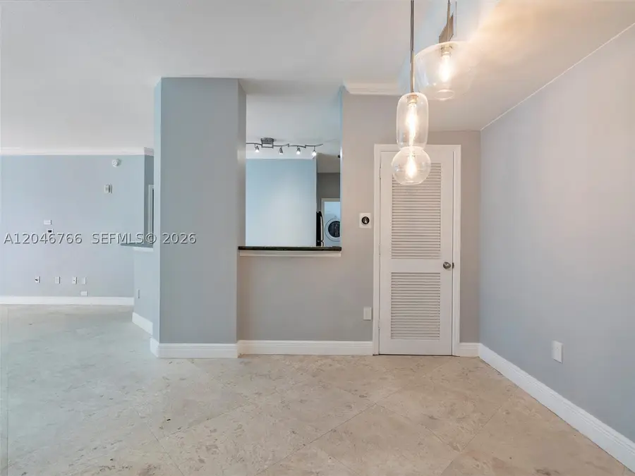 9172 Collins Ave #216, Surfside, FL 33154 - #2