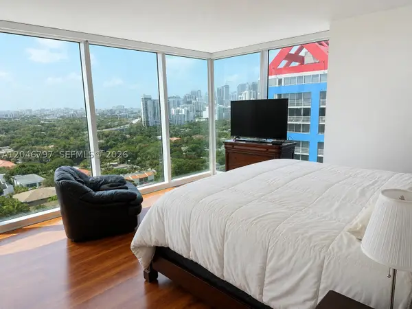 2101 Brickell Ave #1501, Miami, FL 33129