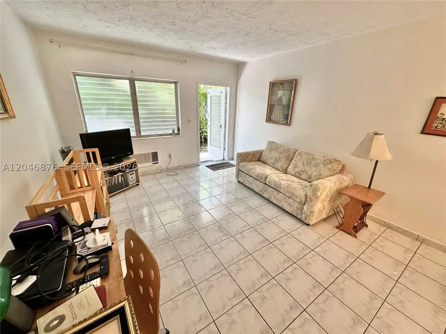 8132 Harding Ave #6, Miami Beach, FL 33141 - #2