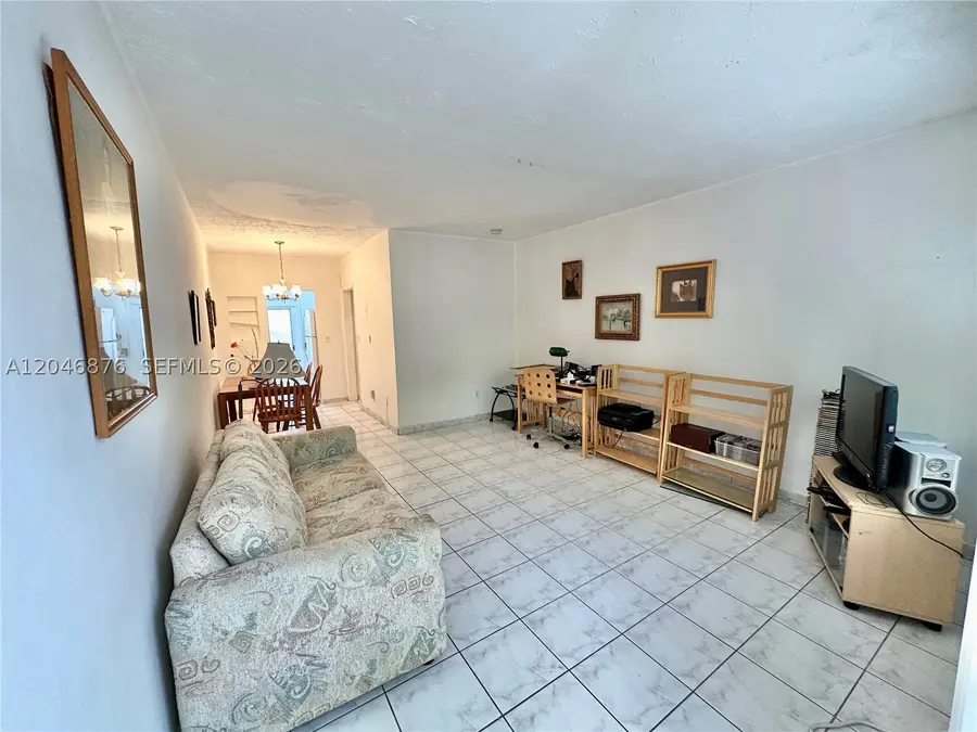8132 Harding Ave #6, Miami Beach, FL 33141 - #3