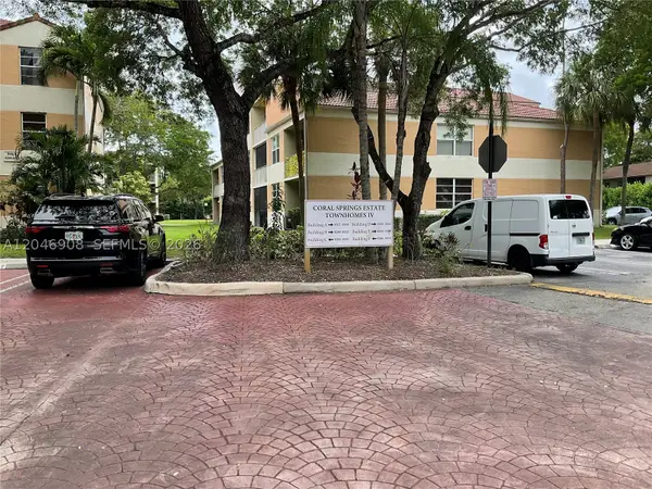 8282 NW 24th St #8282, Coral Springs, FL 33065