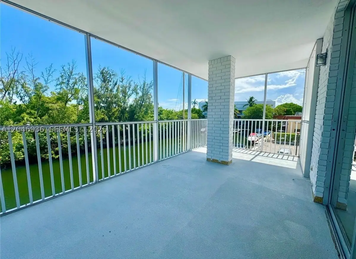 3660 NE 166th St #315, North Miami Beach, FL 33160 - #1