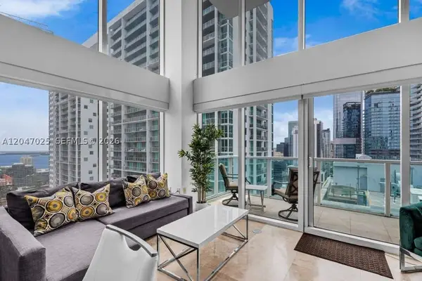 41 SE 5th St #1702, Miami, FL 33131