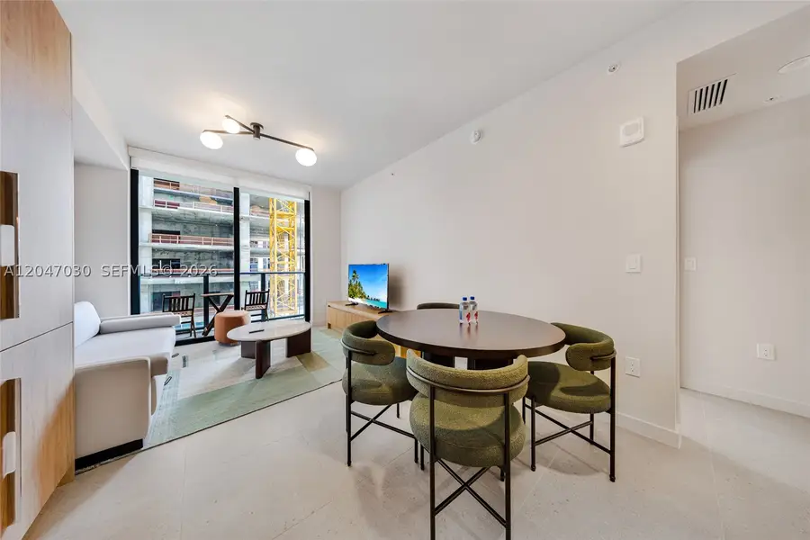 11 NE 6th St #2903, Miami, FL 33132 - #3