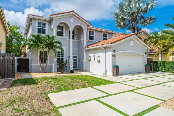 15877 SW 61st Way, Miami, FL 33193