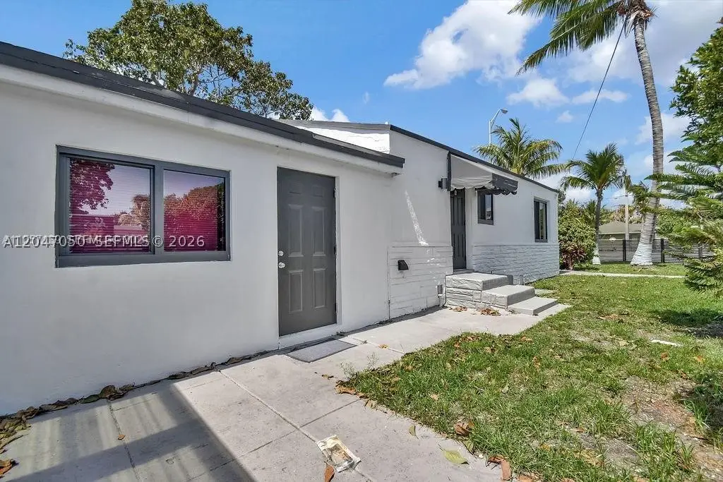 1102 NW 103rd St, Miami, FL 33150 - #1