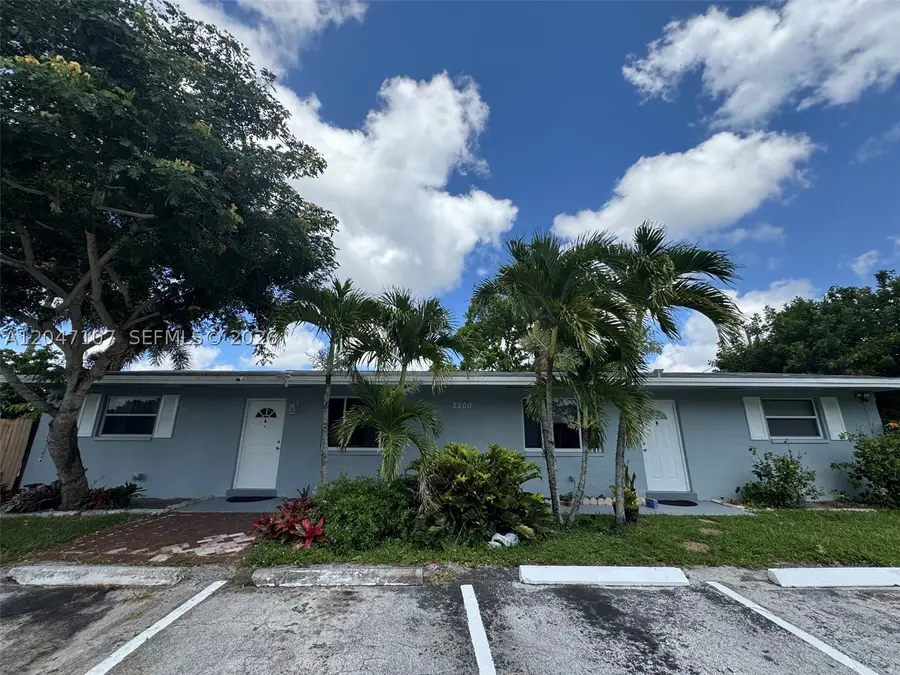 2200 SW 42nd Ave, Fort Lauderdale, FL 33317 - #3