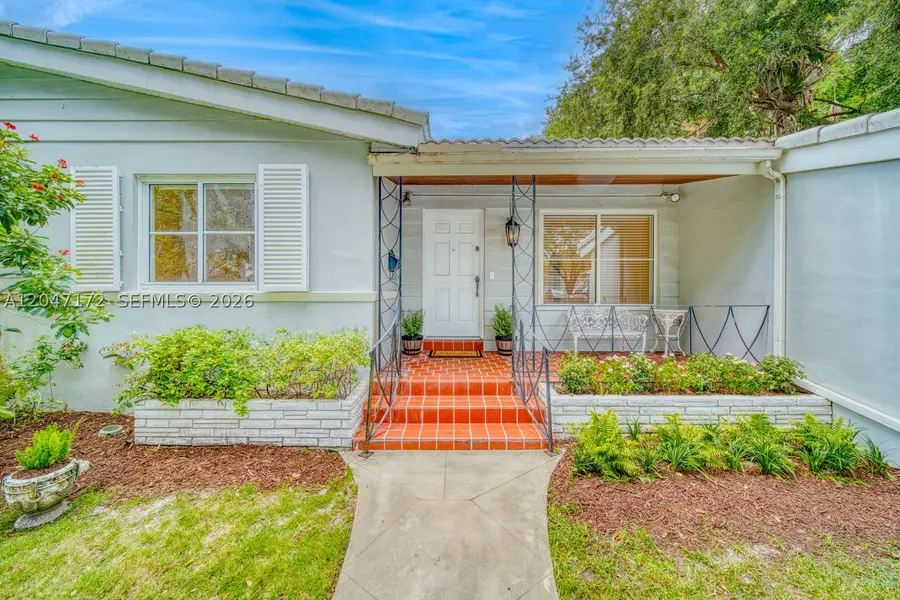 1116 Almeria Ave, Coral Gables, FL 33134 - #3