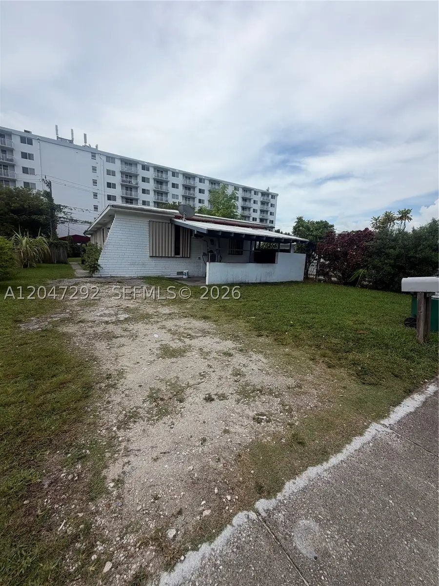 1258 NE 109th St, Miami, FL 33161 - #3