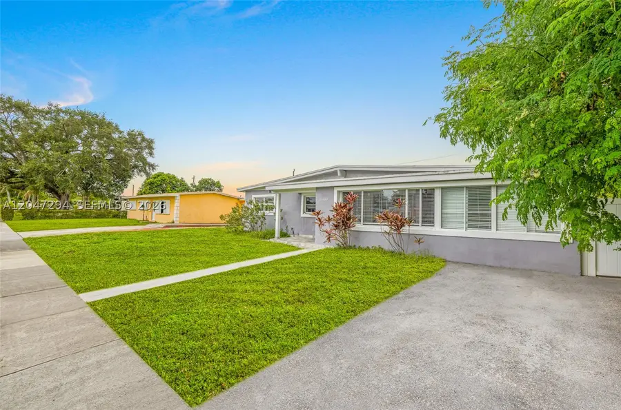 18100 NW 7th Pl, Miami Gardens, FL 33169 - #3