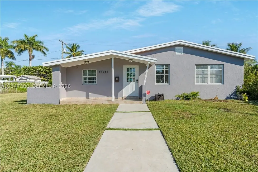 10241 Dominican Dr, Cutler Bay, FL 33189 - #1