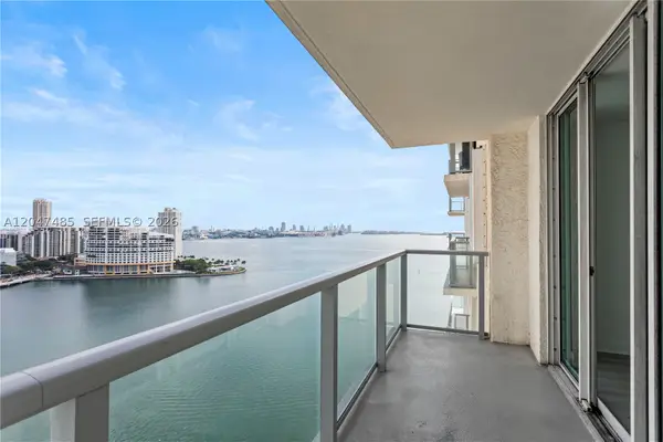 1155 Brickell Bay Dr #2206, Miami, FL 33131