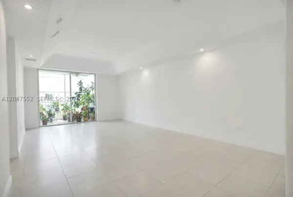 10720 NW 66th St #205, Doral, FL 33178