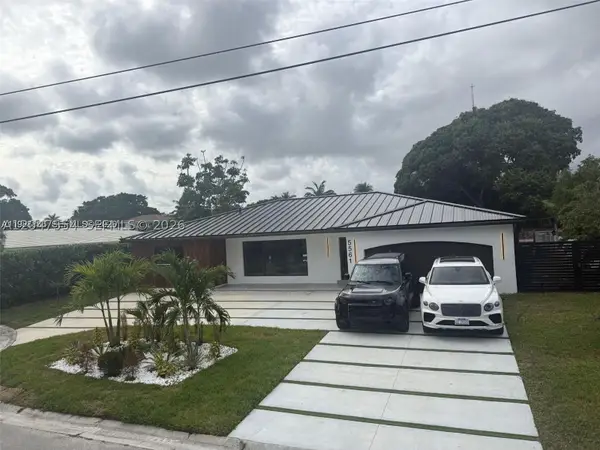 5561 NE 28th Ave, Fort Lauderdale, FL 33308