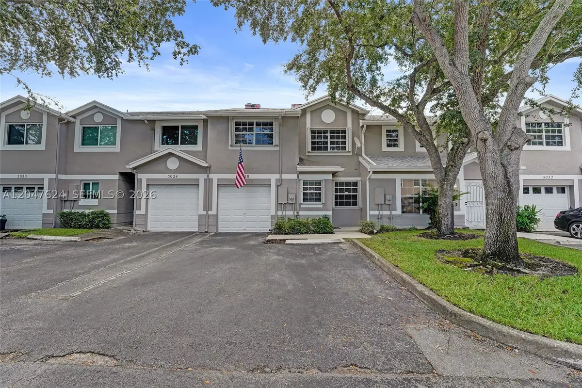 5028 SW 121st Ave, Cooper City, FL 33330 - #1