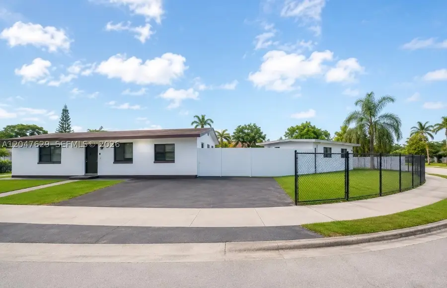 10955 SW 223rd St, Miami, FL 33170 - #2