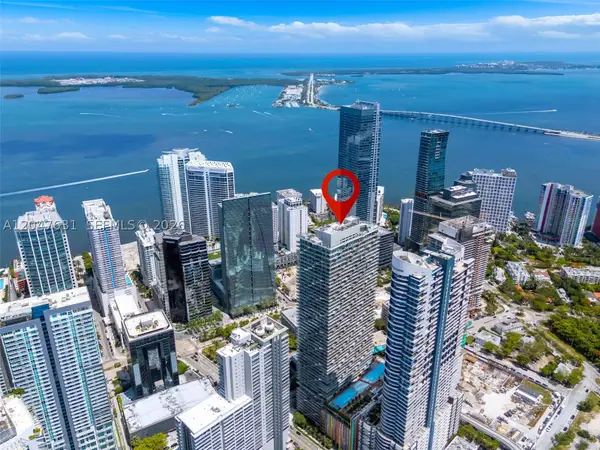 1300 S Miami Ave #1601, Miami, FL 33130