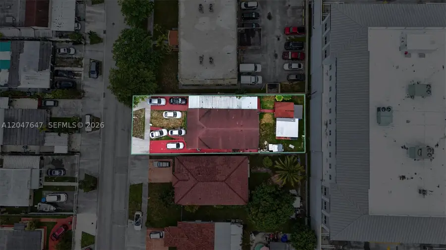 525 E 24th St, Hialeah, FL 33013 - #2