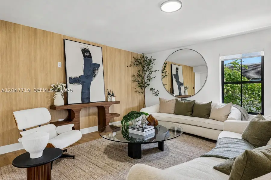 7811 Carlyle Ave, Miami Beach, FL 33141 - #2