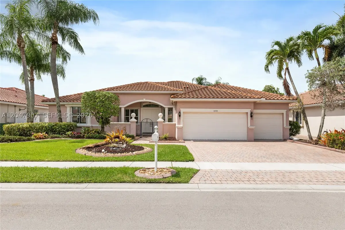 18500 SW 7th St, Pembroke Pines, FL 33029 - #1