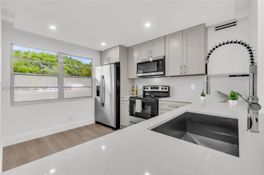 2101 Lucaya Bnd #E1, Coconut Creek, FL 33066 - #3
