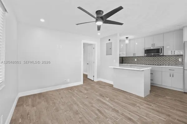 1634 NE 4th Pl, Fort Lauderdale, FL 33301