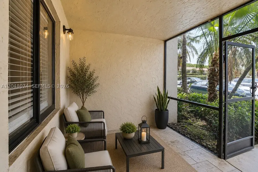359 Lakeview Dr #102, Weston, FL 33326 - #3