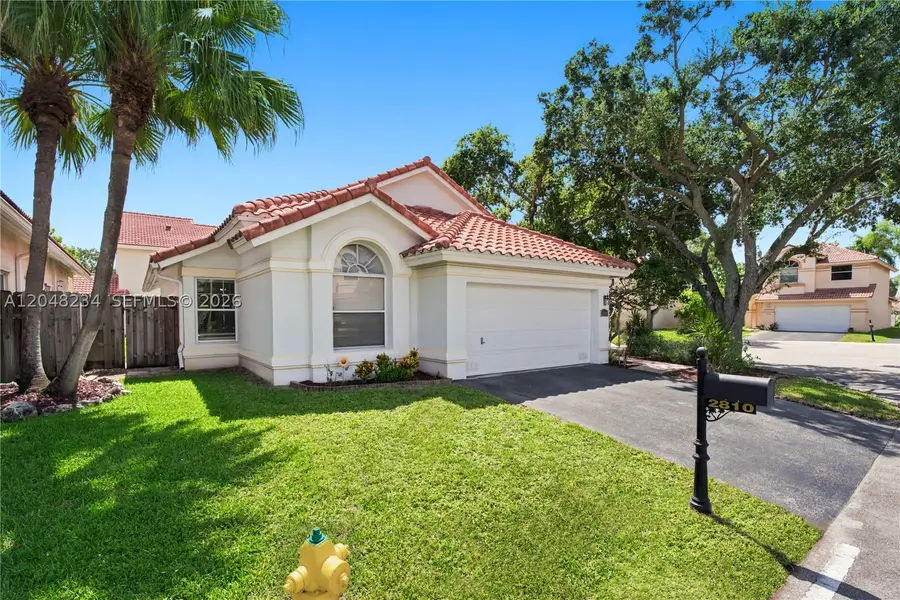 2810 NW 70th Ave, Margate, FL 33063 - #2