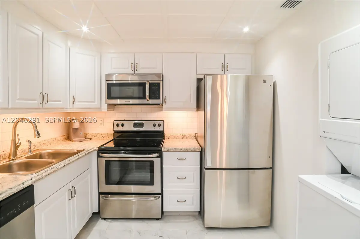 130 Cypress Club Dr #324, Pompano Beach, FL 33060 - #1