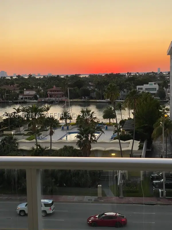 5601 Collins Ave #722, Miami Beach, FL 33140
