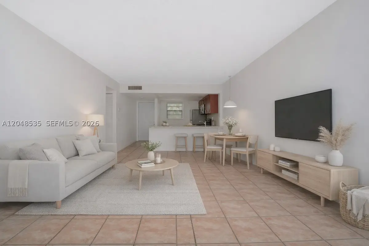10525 SW 112th Ave #309, Miami, FL 33176 - #1