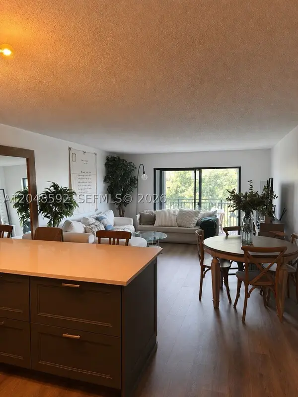 16171 Blatt Blvd #412, Weston, FL 33326