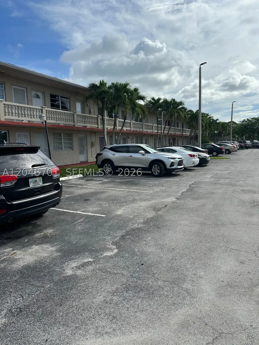 20320 NE 2nd Ave #27, Miami Gardens, FL 33179 - #2