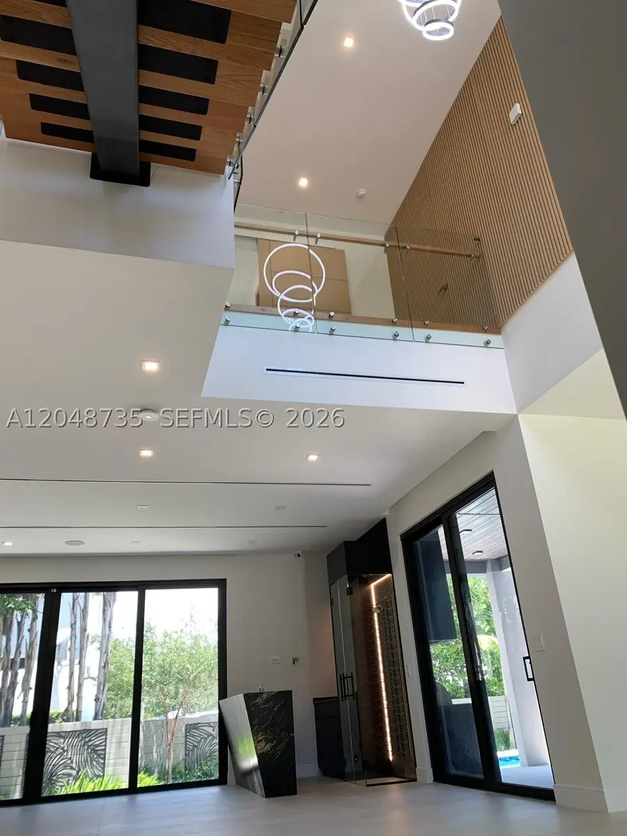 801 SE 11th Ct, Fort Lauderdale, FL 33316 - #3