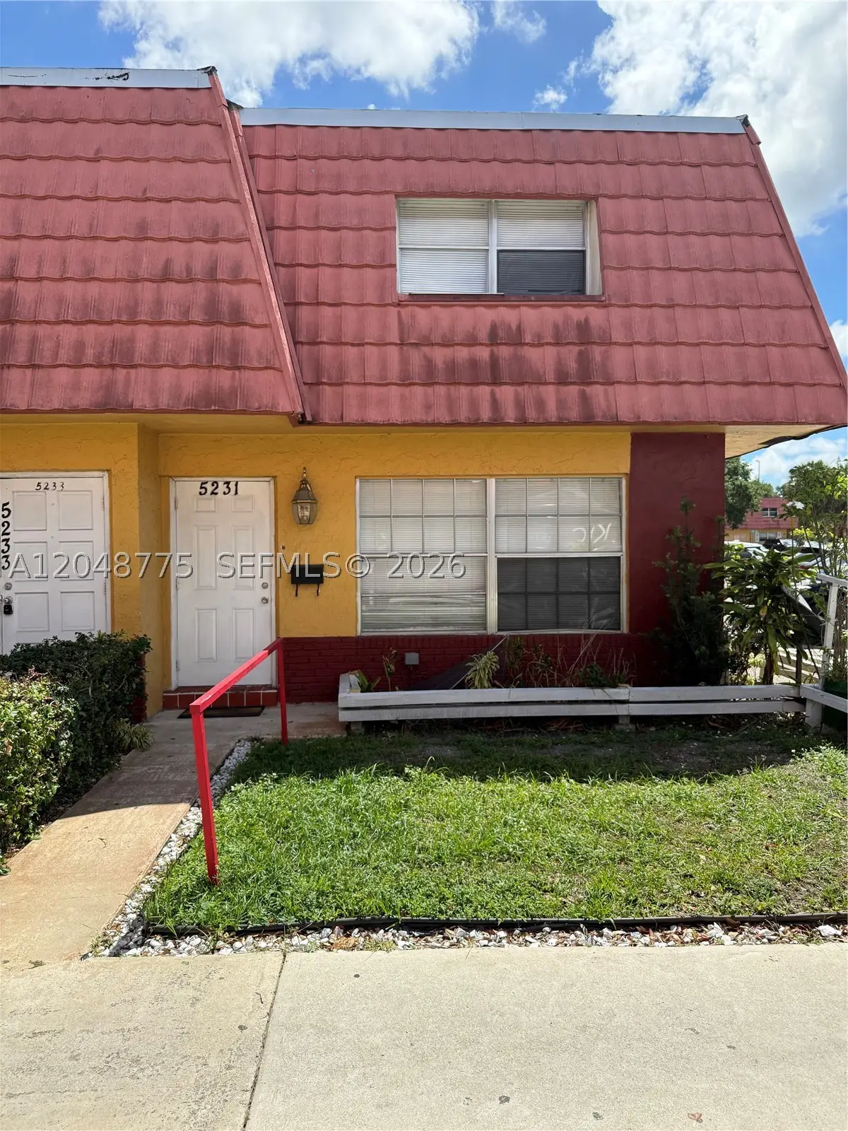 5231 NW 27th St #8A, Lauderhill, FL 33313 - #1