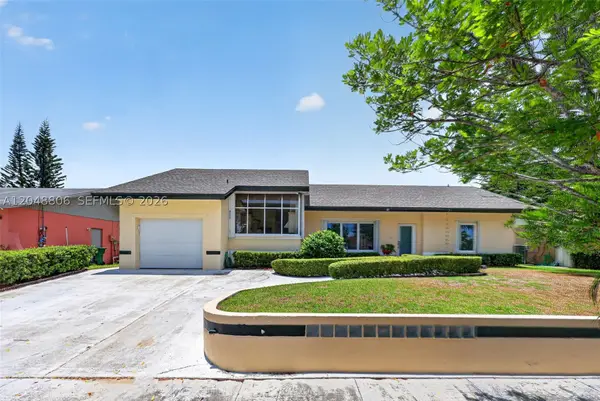 16430 SW 107th Ct, Miami, FL 33157