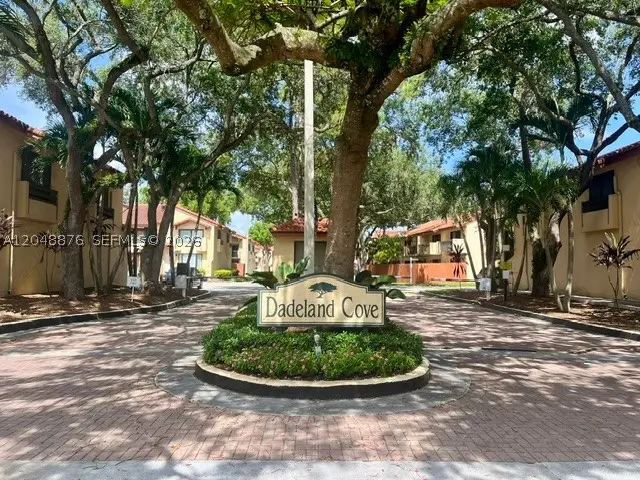 10211 SW 77th Ct, Miami, FL 33156 - #2