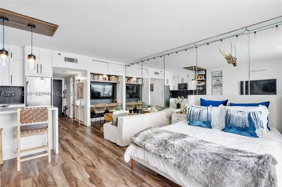 555 NE 15th St #518, Miami, FL 33132 - #2