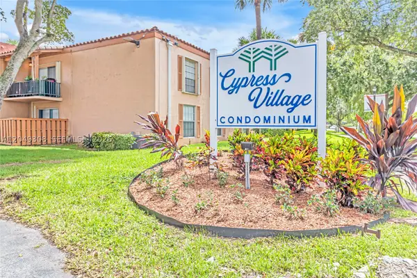 7201 Miami Lakes Dr #B14, Miami Lakes, FL 33014
