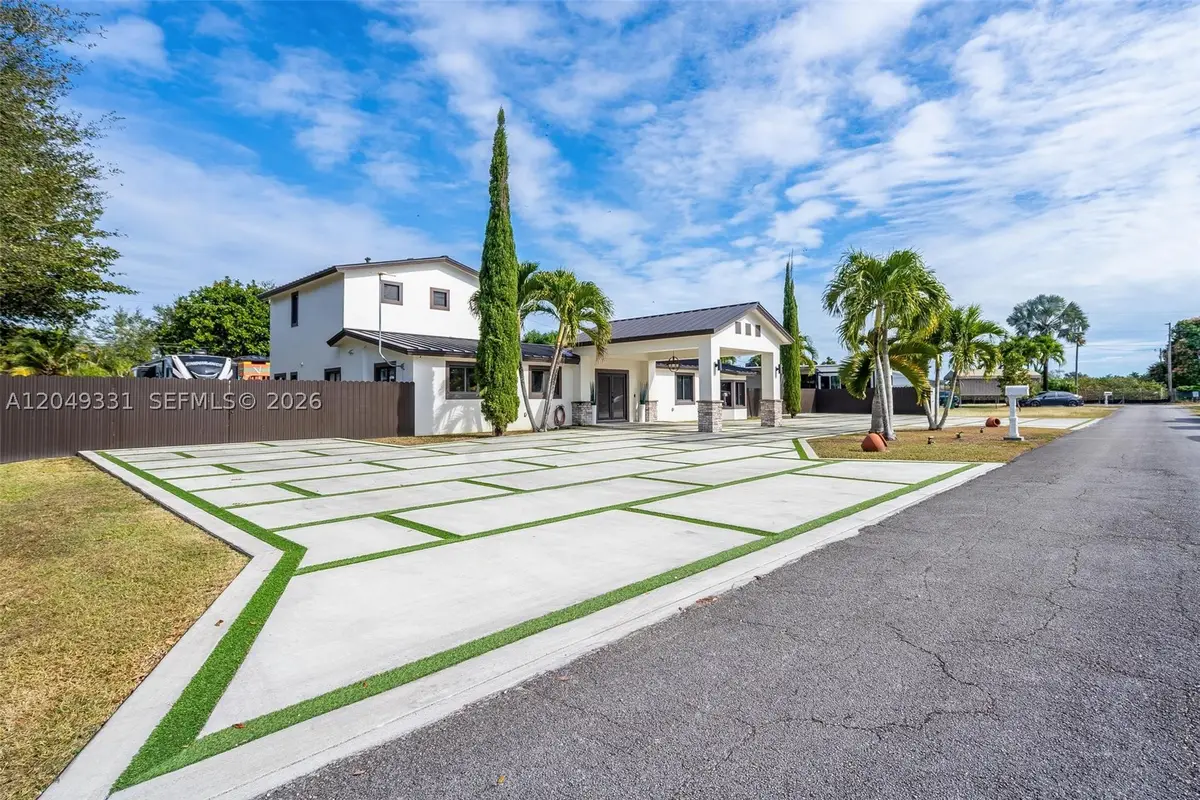 20221 SW 318th St, Homestead, FL 33030 - #1